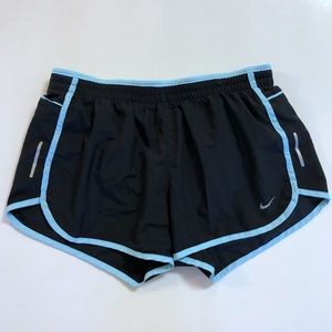Nike Running Shorts  M J25